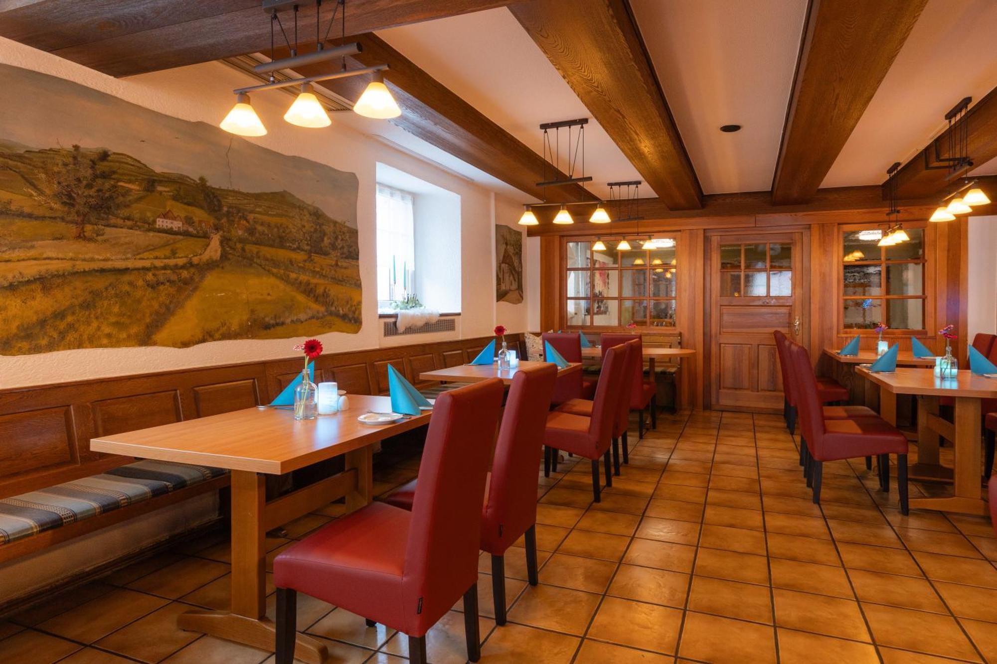 Hotel-Gasthaus "Krone" Boetzingen Buitenkant foto