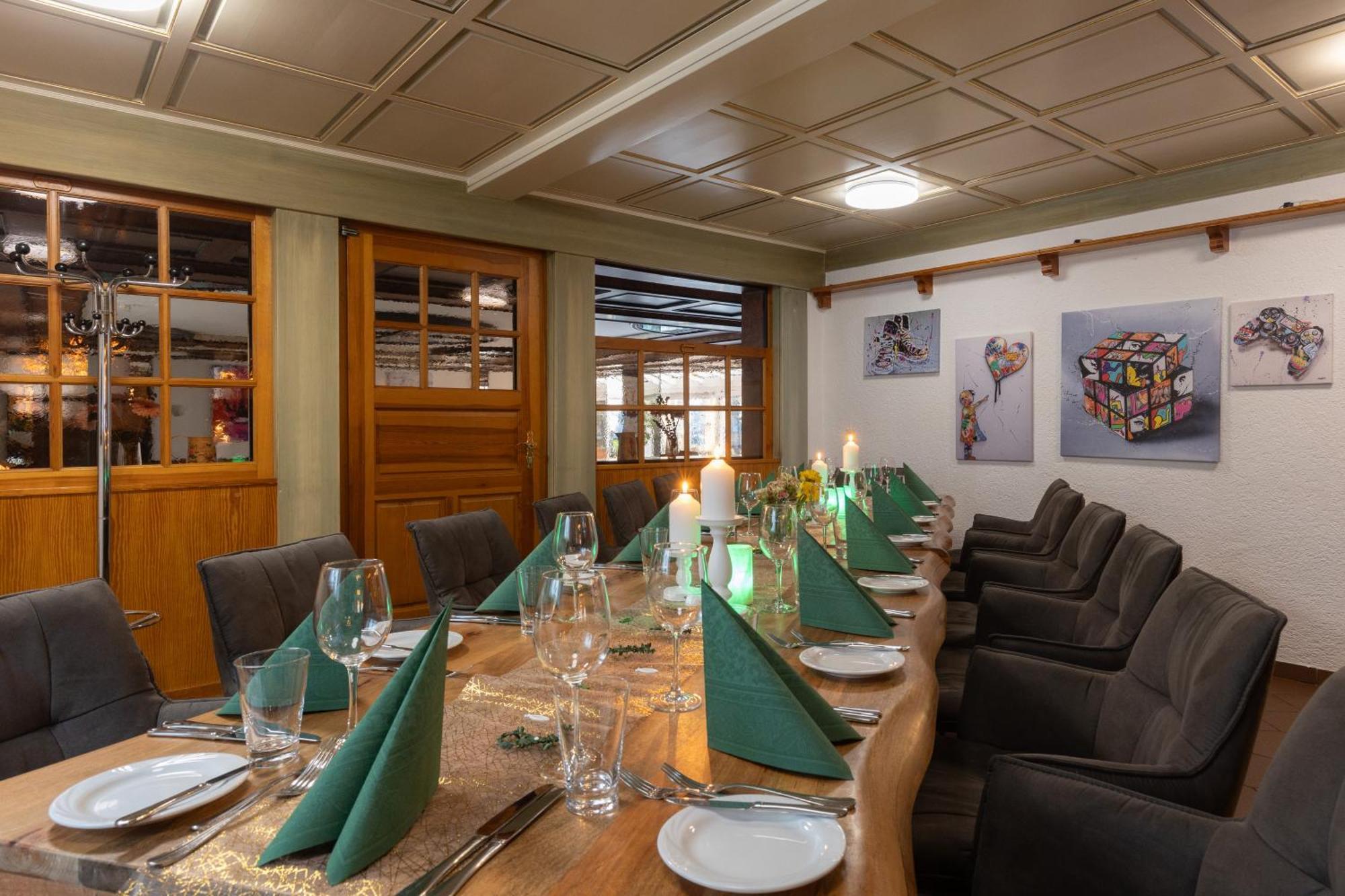 Hotel-Gasthaus "Krone" Boetzingen Buitenkant foto